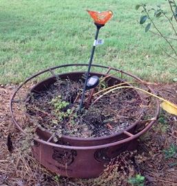 Georgia Bull Dogs Iron Planter/Pit