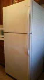 Refrigerator  $200!
