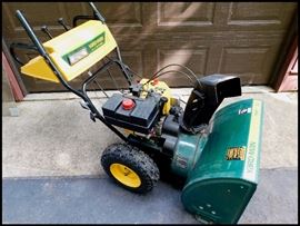 Yard Man 7hp 24 inch snowblower with halogen headlight - plug in electric start