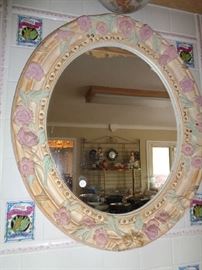 round mirror