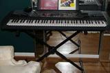 YAMAHA 76 KEY GRAND KEYBOARD - LIKE NEW