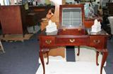 DRESSING TABLE - MAHOGHANY
