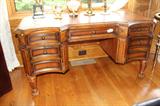 ADDITIONAL DESK