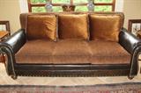 LEATHER AND VELOUR - LIKE NEW 6 PILLOWS