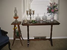 COUCH TABLE, ANTIQUE FERN STAND, CRYSTAL, OIL LAMP