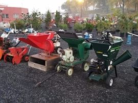 CHIPPERS/GARDEN EQUIPMENT