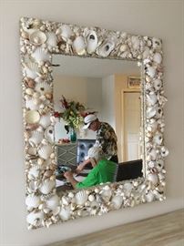 Large shell mirror 
