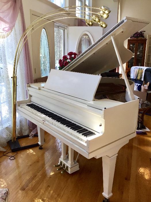 Beautiful Lehr Piano