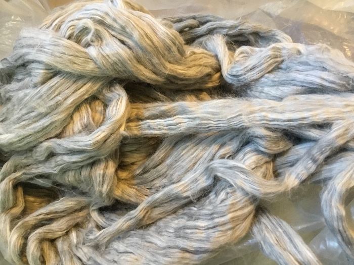 5-6 Large 50-60 lb Bags of Roving 