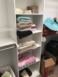 Towels, hand towels, wash cloths, scale