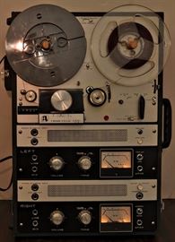 VINTAGE AKAI TAPE DECK 