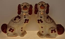 STAFFORDSHIRE SPANIELS 