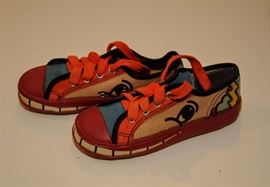 PETER MAX CHILD'S SNEAKERS