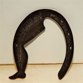 LADY~LEG HORSESHOE     