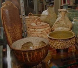 LOUIS RAYNOR POTTERY  ~ MSU