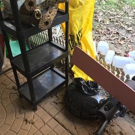 Everlast blow up & shelf