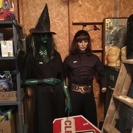 Mannequins and costumes available for your Halloween party!