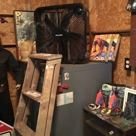 Fan not for sale but we will try to keep you cool while shopping!