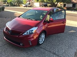 2012 TOYOTA PRIUS V Hybrid Hatchback 4-Door with Tan Leather Interior---ONLY  49,617 Miles
VIN:JTDZN3EU3C3109335