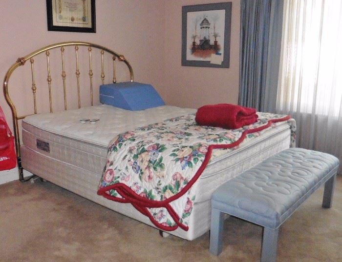 Sleep Number queen bed-call if interested