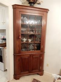 HENKEL-HARRIS WILD BLACK CHERRY CORNER CABINET