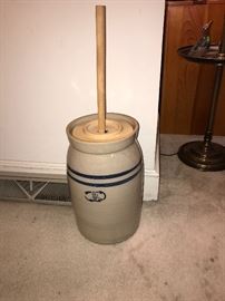 5 GALLON POTTERY BUTTER CHURN