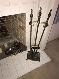 HEAVY DUTY FIREPLACE TOOLS SET