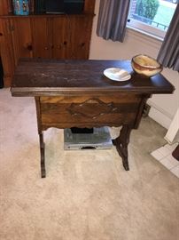 UNIQUE TURN OF THE CENTURY BOOK CASE END TABLE