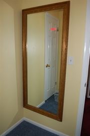 GREAT DRESSING MIRROR