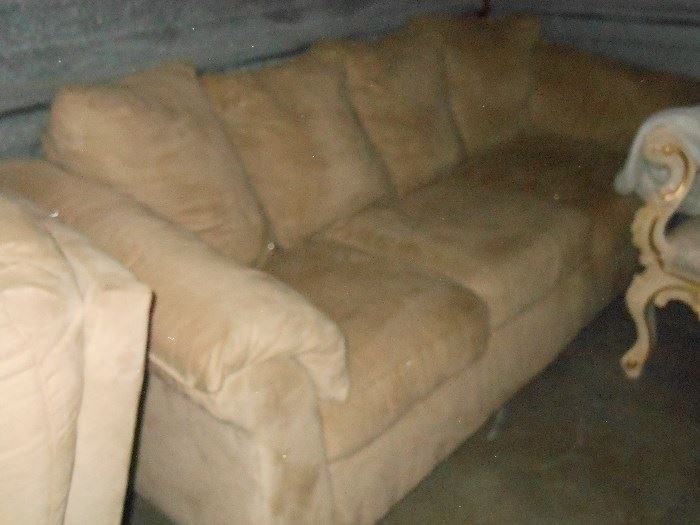 sofa+loveseat+chair-ottoman+recliner