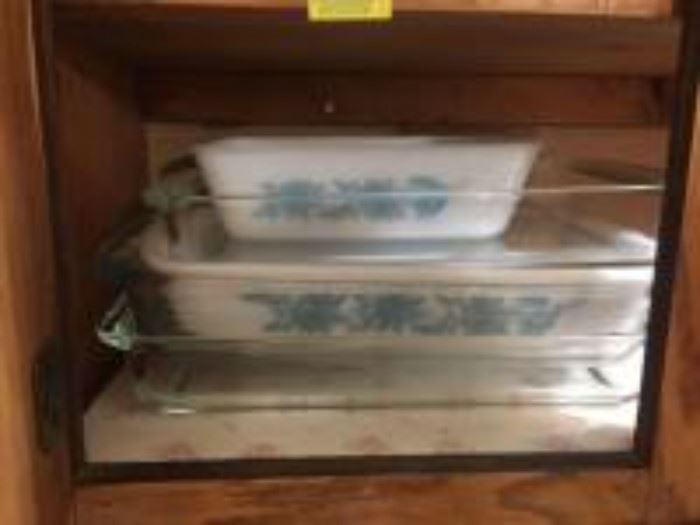 Corning Ware and Pyrex