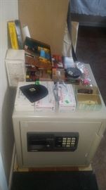 Safe, Ammo and Gun Items