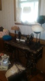 AG Mason Treadle Sewing Machine & Vintage Hats 