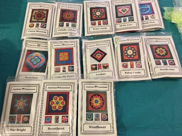 One of DOZENS of quilt kits