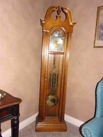 Grandfather clock(needs serviced)