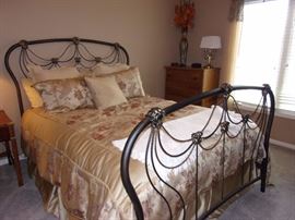 Queen ornate metal/iron head&foot board bed with Queen mattress and box springs