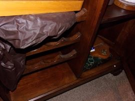 Marble top bar with 3 bar stools solid wood ornate accent and claw feet