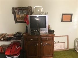 TV