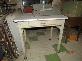 Vintage kitchen table (metal and wood)