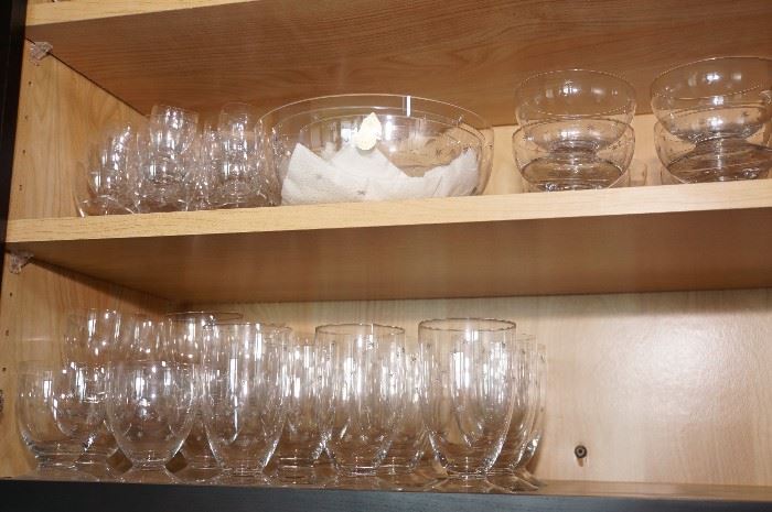 72 pc Handshiff Krystal glass ware set with etched stars