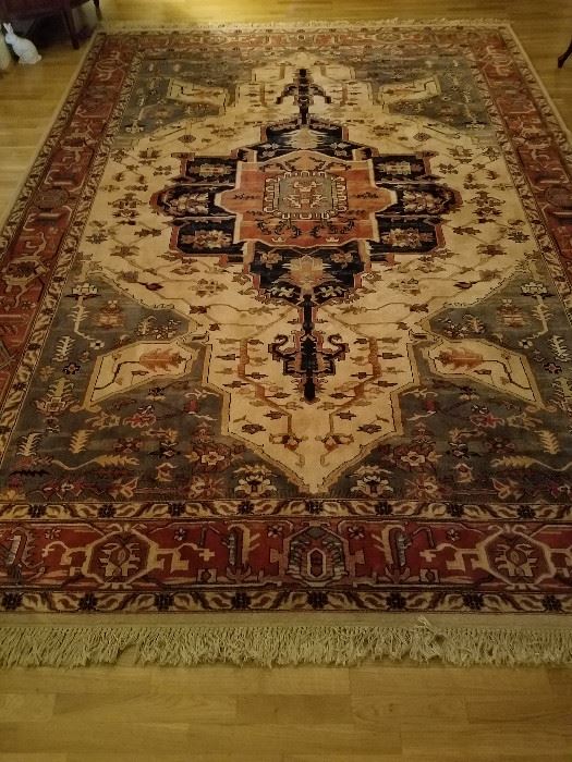  Area Rug http://www.ctonlineauctions.com/detail.asp?id=638090