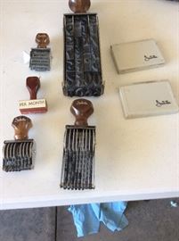 Rubber Manual stamps
