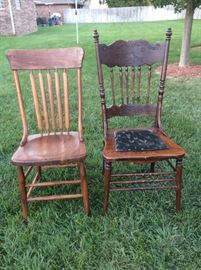 VINTAGE ANTIQUE WOOD HIGH BACK SPINDLE TOP KITCHEN CHAIRS