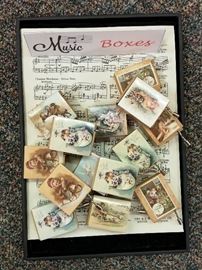 Nostalgic  Hurdy Gurdy Music Boxes