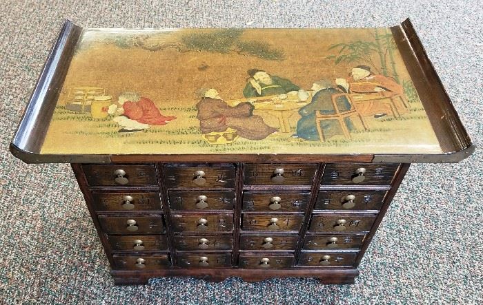 Beautiful Vintage Multi drawer Oriental chest