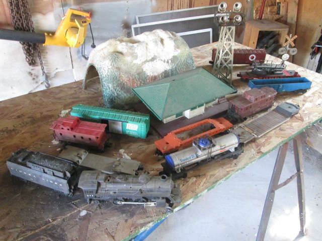 Old Lionel Trains & Cars