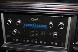 McIntosh MX 135 A/V Preamplifier