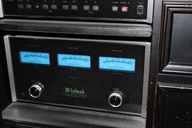 McIntosh MC 207 7-channel Amplifier