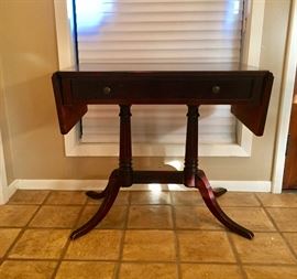 Drop Side Mahogany Duncan Phyfe Table