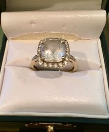 10KT Aquamarine and Diamond ring